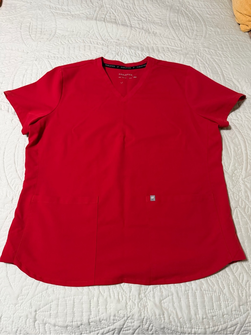 FABLETICS SCRUB TOP